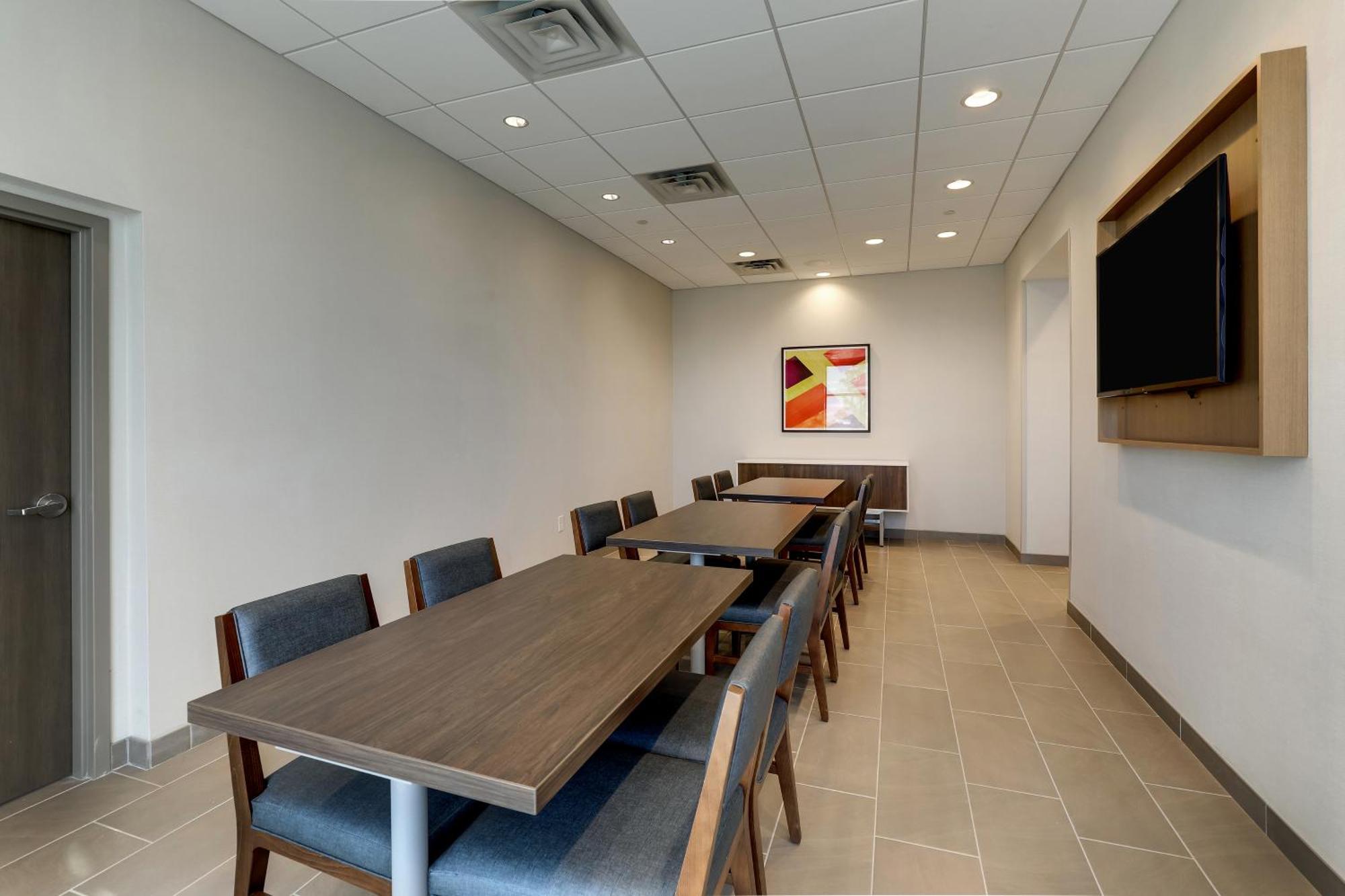 Holiday Inn Express Holly Springs - Raleigh Area By Ihg Экстерьер фото