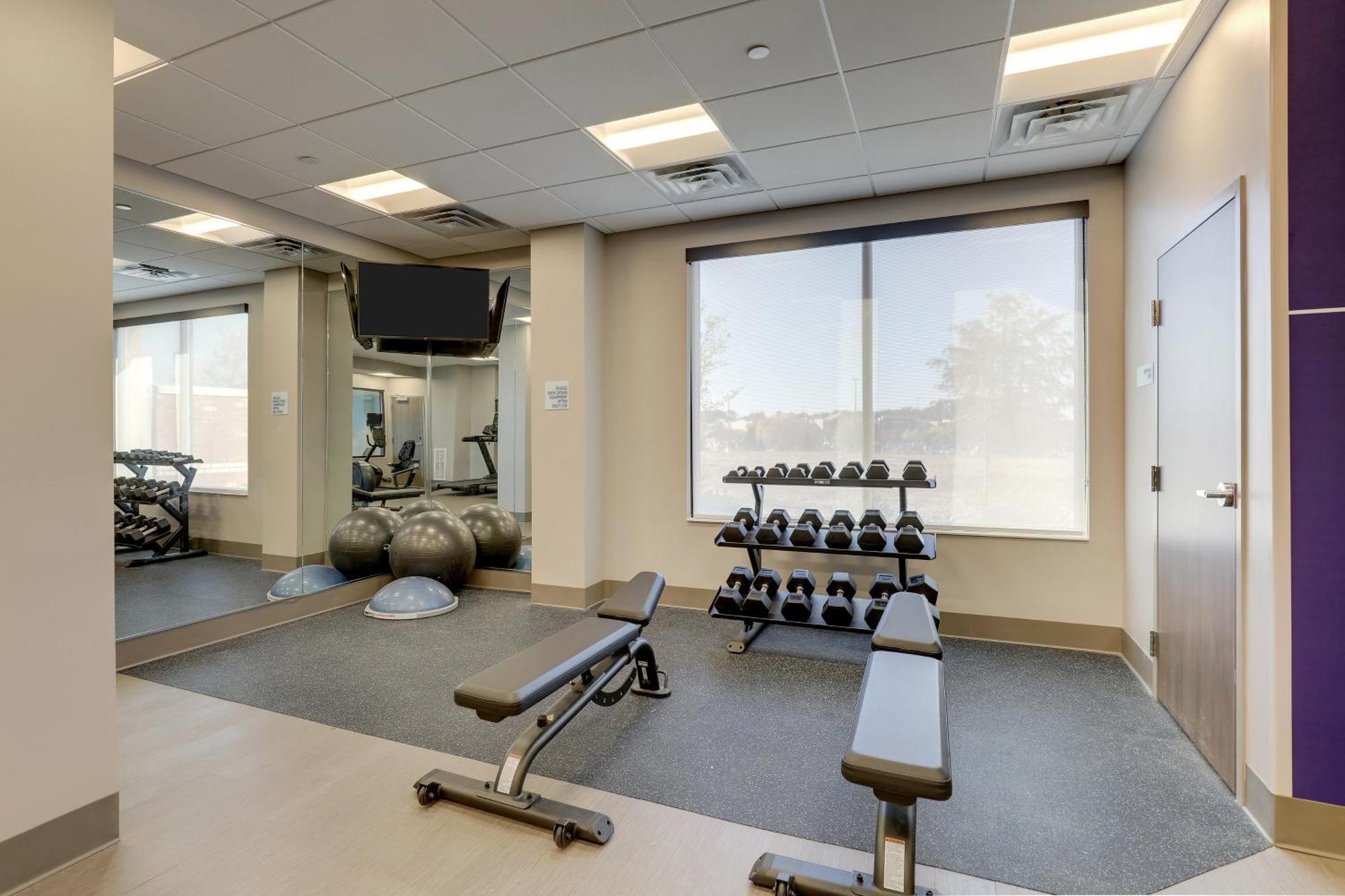 Holiday Inn Express Holly Springs - Raleigh Area By Ihg Экстерьер фото