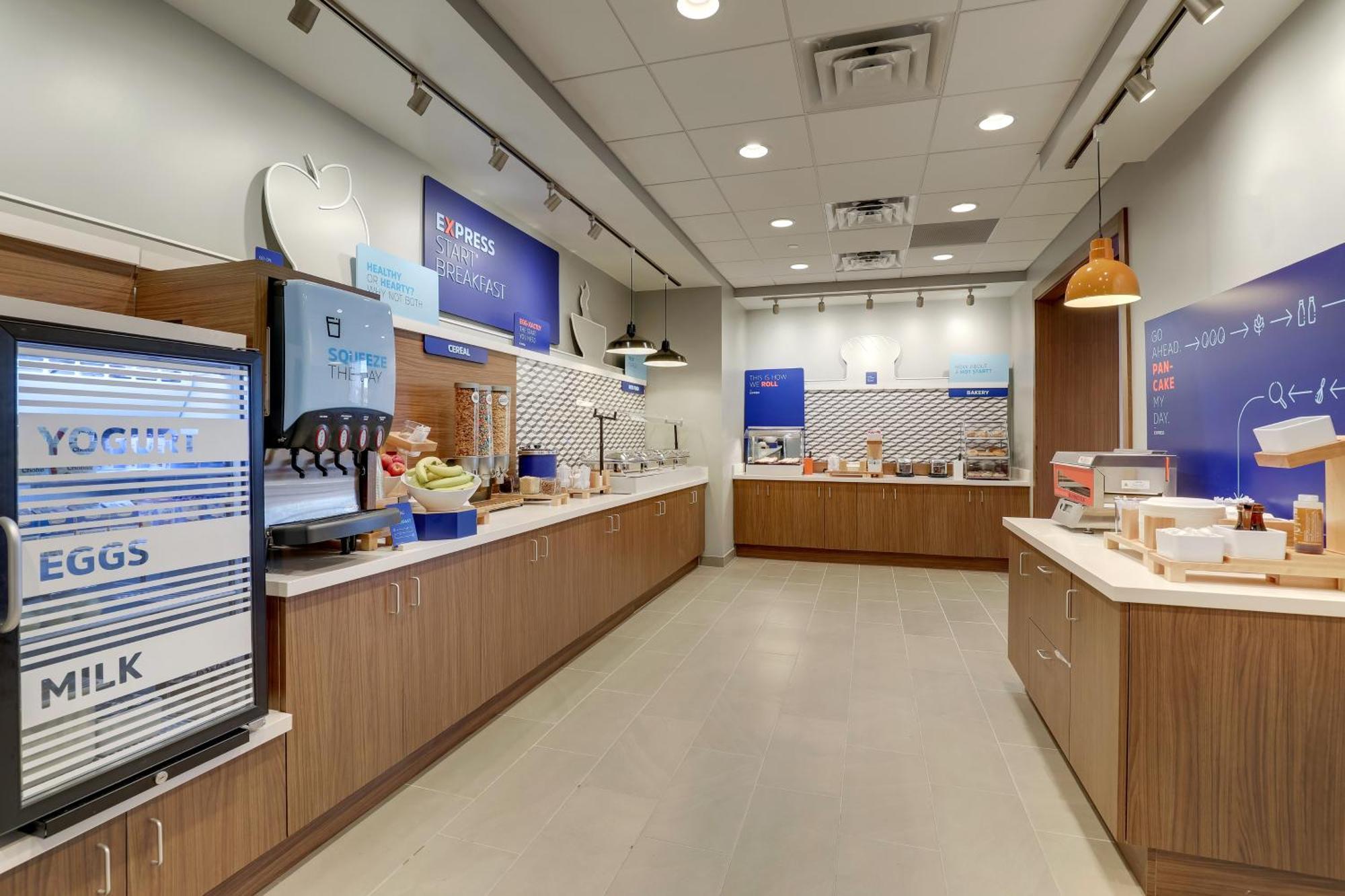 Holiday Inn Express Holly Springs - Raleigh Area By Ihg Экстерьер фото